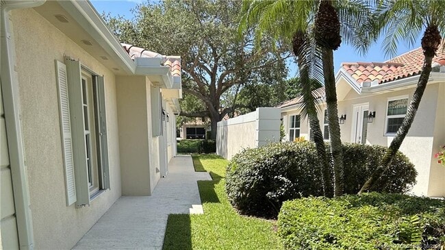 1607 SW Shady Lake Terrace in Palm City, FL - Building Photo - Building Photo