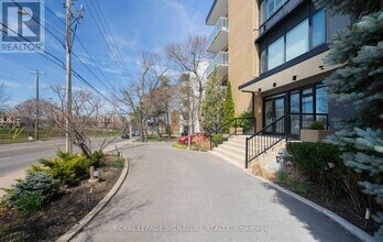 1901 Bayview Ave in Toronto, ON - Building Photo - Building Photo