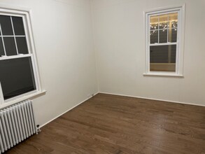 317 Amon Terrace-Unit -1 in Linden, NJ - Building Photo - Building Photo