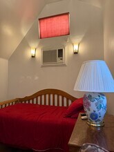 312 Crest Dr, Unit Cottage in San Jose, CA - Building Photo - Building Photo