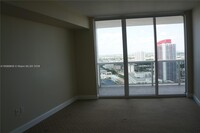 1850 S Ocean Dr, Unit 2806 in Hallandale Beach, FL - Building Photo - Building Photo