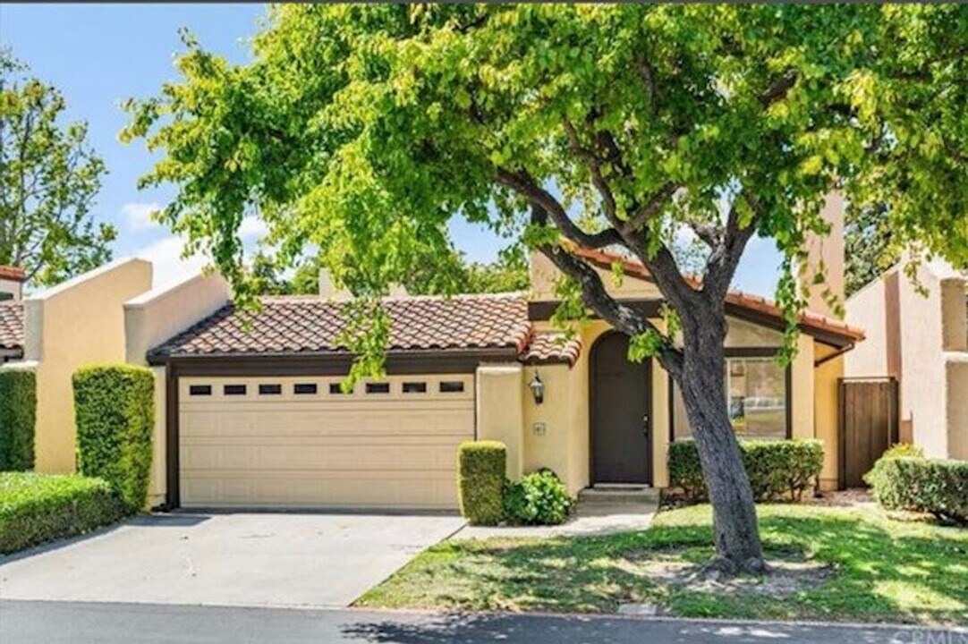 46 Del Sol Ct in San Luis Obispo, CA - Building Photo