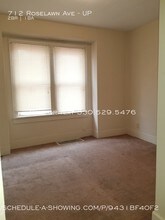712 Roselawn Ave-Unit -UP in Akron, OH - Foto de edificio - Building Photo