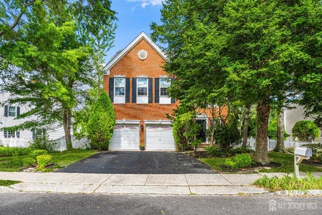 46 Marion Dr in Plainsboro, NJ - Foto de edificio - Building Photo