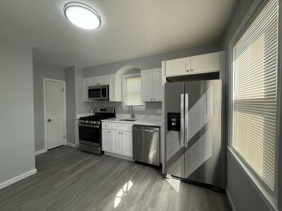 9613 Harding Ave in Parkville, MD - Building Photo