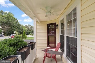 3818 Marquis Pl in Woodbridge, VA - Foto de edificio - Building Photo