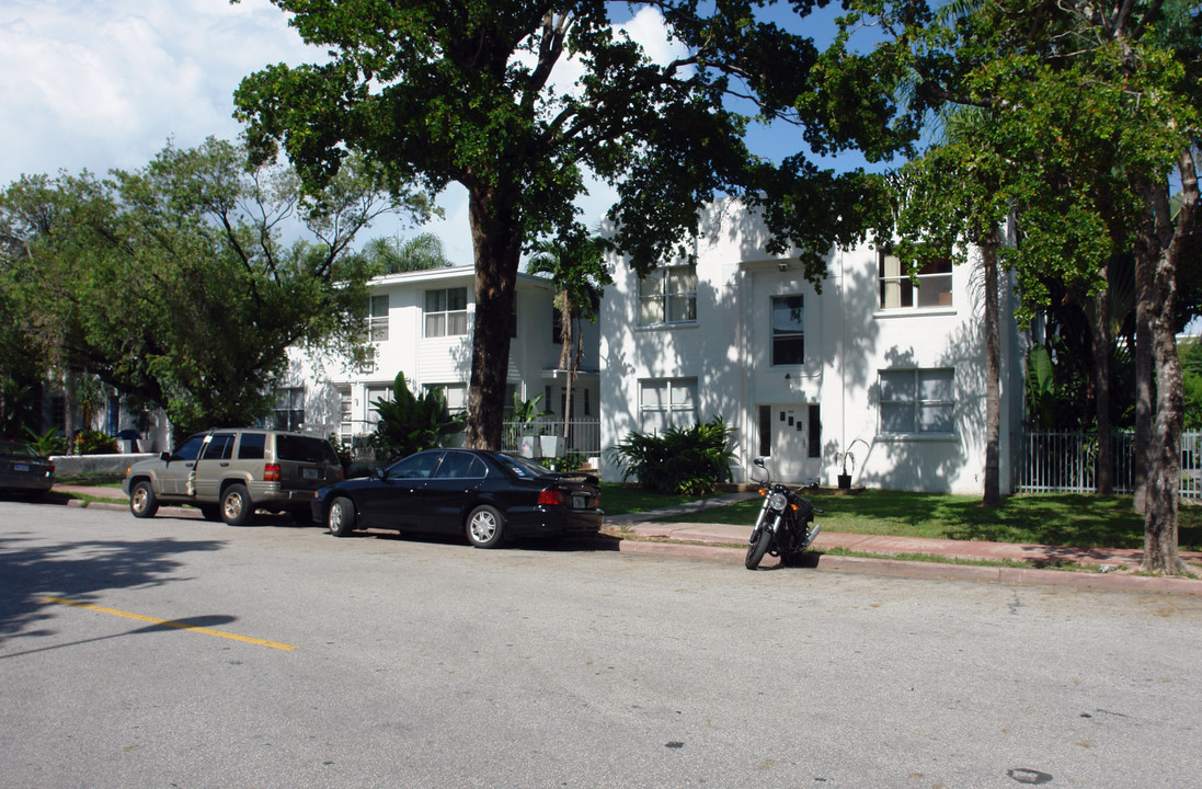 1034 Jefferson Ave in Miami Beach, FL - Foto de edificio