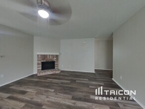 2636 Peach Dr in Little Elm, TX - Building Photo - Building Photo
