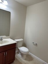 6443 Creekbend Dr in Mechanicsburg, PA - Building Photo - Building Photo