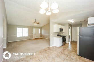 10608 Pecan Ln in Jonesboro, GA - Building Photo - Building Photo