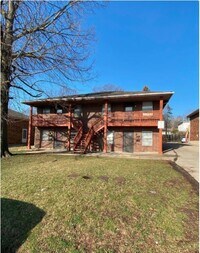 3514 S Lynn St, Unit A