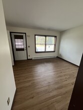 34 Loughran Dr in Corinth, NY - Building Photo - Building Photo