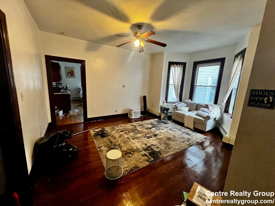 58 Mozart St, Unit 2 in Boston, MA - Building Photo