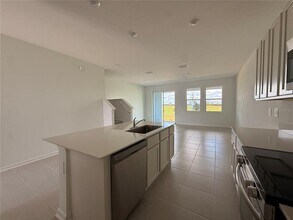 2999 Maloof Dr in Davenport, FL - Building Photo - Building Photo