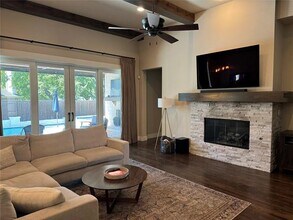 921 Vintners Ct in Grapevine, TX - Building Photo - Building Photo