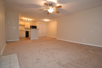430 Forestway Cir in Altamonte Springs, FL - Building Photo - Building Photo