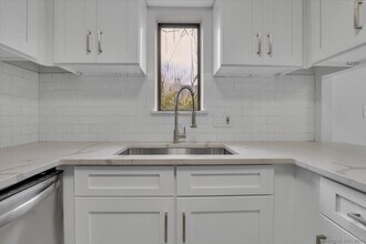 3 Trolley Crossing Ln in Middletown, CT - Building Photo - Building Photo