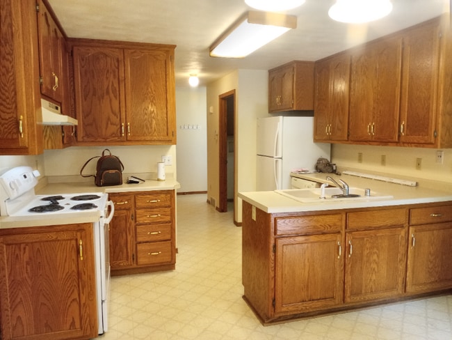 W3183 Westowne Ct in Appleton, WI - Building Photo - Building Photo