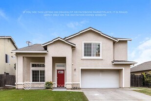 823 Marsh Creek Dr in Sacramento, CA - Building Photo