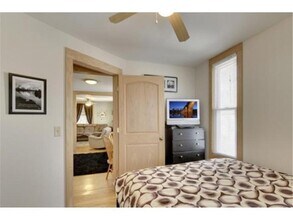 1815 Clinton Ave in Minneapolis, MN - Building Photo - Building Photo