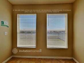 8414 Canterbury Lake Blvd, Unit 1 in Tampa, FL - Foto de edificio - Building Photo