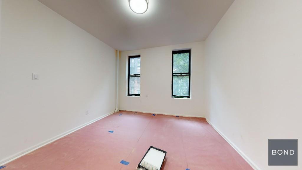 314 E 91st St in New York, NY - Building Photo