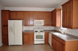 1581 Reflection Cove in St. Cloud, FL - Building Photo - Building Photo