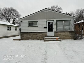 5329 N 65th St in Milwaukee, WI - Building Photo