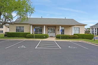 Lodge At Merrilltown Apartments in Austin, TX - Building Photo - Building Photo