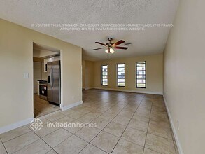 10740 SW 175th St in Miami, FL - Building Photo - Building Photo