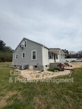 4620 Miller Rd in Winston-Salem, NC - Building Photo - Building Photo