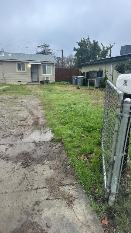 655 W 7th St in Merced, CA - Building Photo - Building Photo