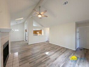 1867 Heartland Dr in Fort Walton Beach, FL - Building Photo - Building Photo