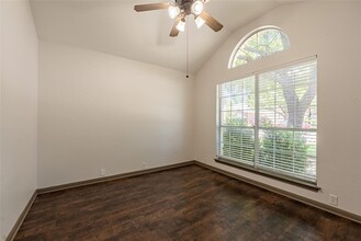 605 Arrowood Pl in Round Rock, TX - Building Photo - Building Photo