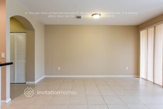 251 Las Brisas Cir in Weston, FL - Building Photo - Building Photo