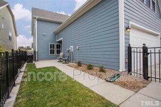 2057 Aventon Ln in Morrisville, NC - Building Photo - Building Photo