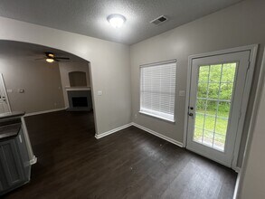 1017 Cordova Ridge Pl in Cordova, TN - Building Photo - Building Photo