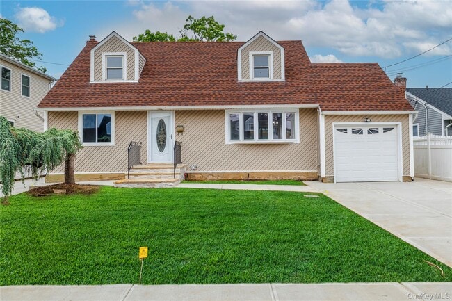 property at 3883 Franklin Ave