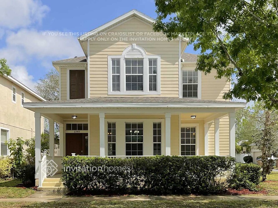 6949 Cupseed Ln in Harmony, FL - Foto de edificio