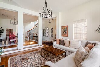 6515 Minola St in Houston, TX - Building Photo - Building Photo