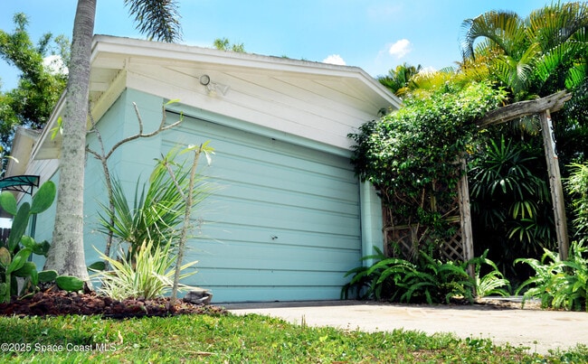 306 3rd St in Merritt Island, FL - Building Photo - Building Photo