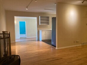 3825 Elmhurst Pl in Boulder, CO - Building Photo - Building Photo