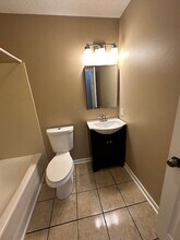 736 Lemoyne Dr in La Place, LA - Building Photo - Building Photo