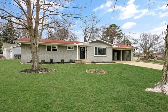 1210 S 10th St in Rogers, AR - Building Photo - Building Photo