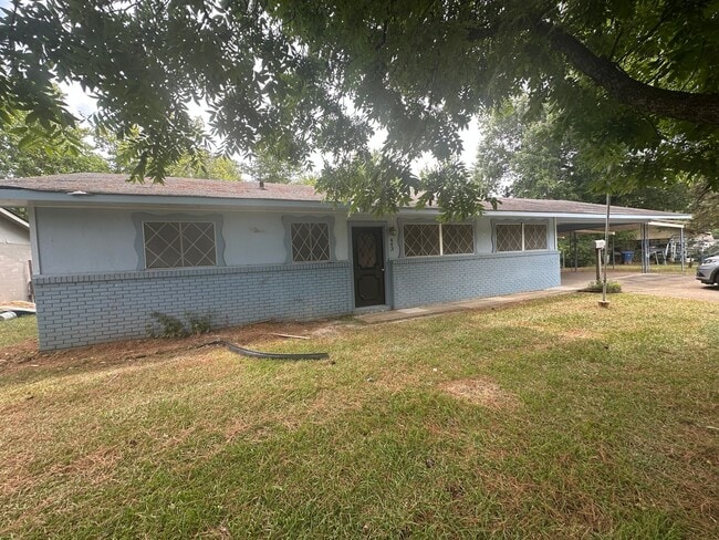 property at 443 Janet Ln