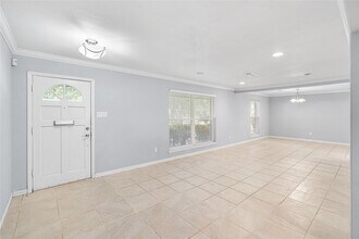 6002 McKnight St in Houston, TX - Building Photo - Building Photo