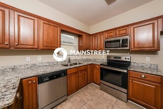 12969 Woodland Park Cir in Mc Calla, AL - Foto de edificio - Building Photo