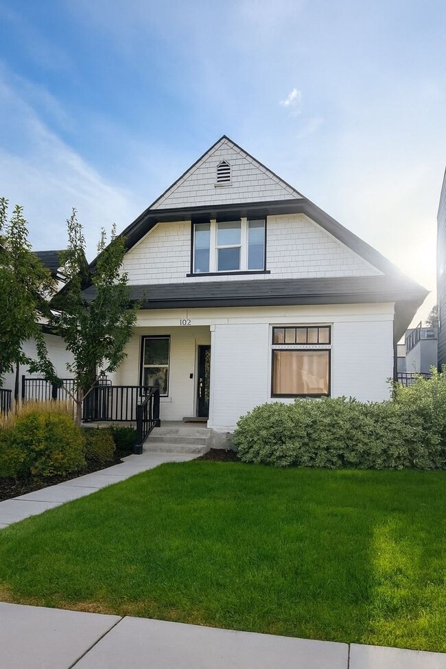 property at 537 S 500 E