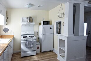 205 S High St in Globe, AZ - Building Photo