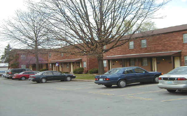 Coachlight in St. Louis, MO - Foto de edificio - Building Photo